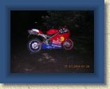 028 * 700 x 525 * (101KB)